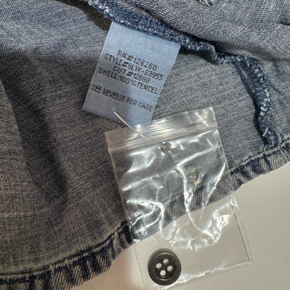 NWT! VELVET HEART Denim Detailed Top - Picture 6 of 8